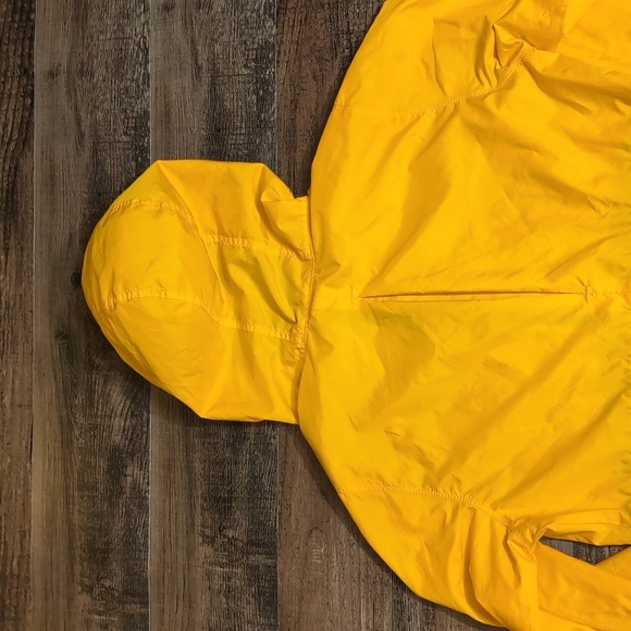 Columbia West Virginia Lightweight Wind Breaker Size Small - Picture 8 of 10